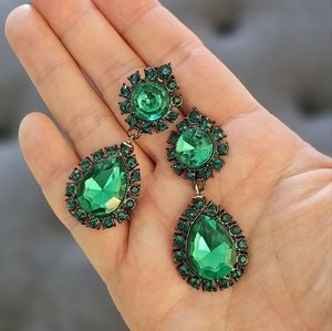 Green earings